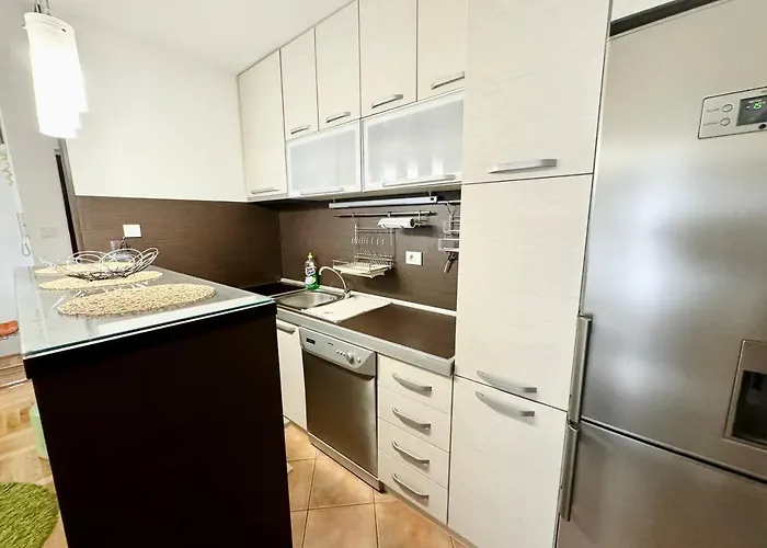 Apartment Sehir Merkezi Manzarali Modern Podgorica