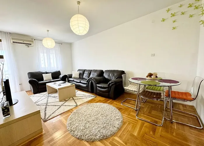 Apartment Sehir Merkezi Manzarali Modern Podgorica